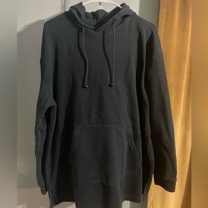 Long Black Sweatshirt